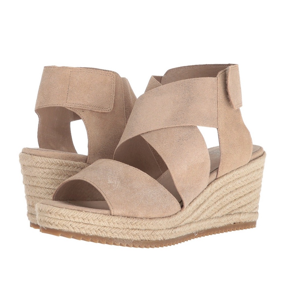 Eileen Fisher Women's Tan Wedge Sandals